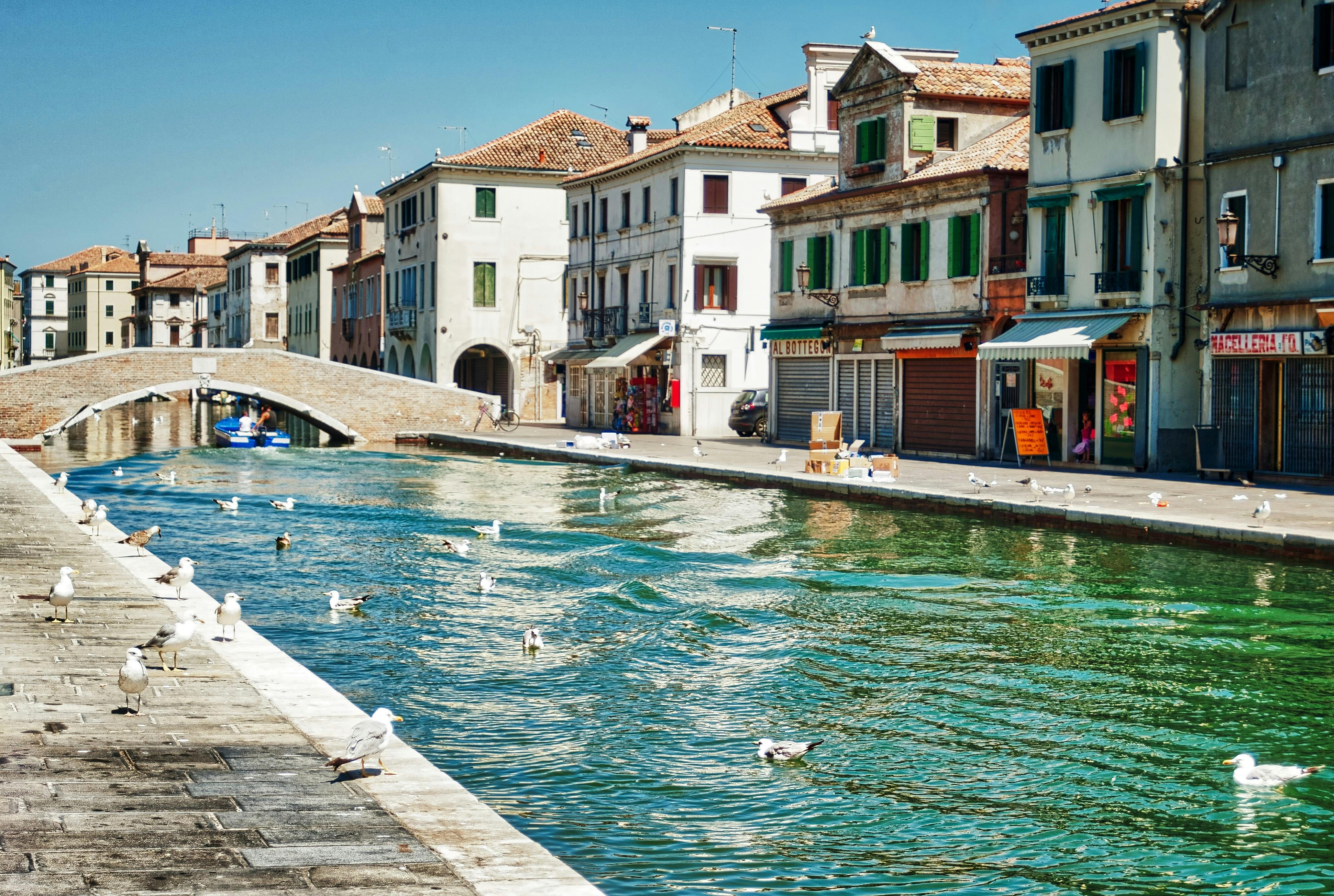 European canal cruising with Italy-based charter yacht